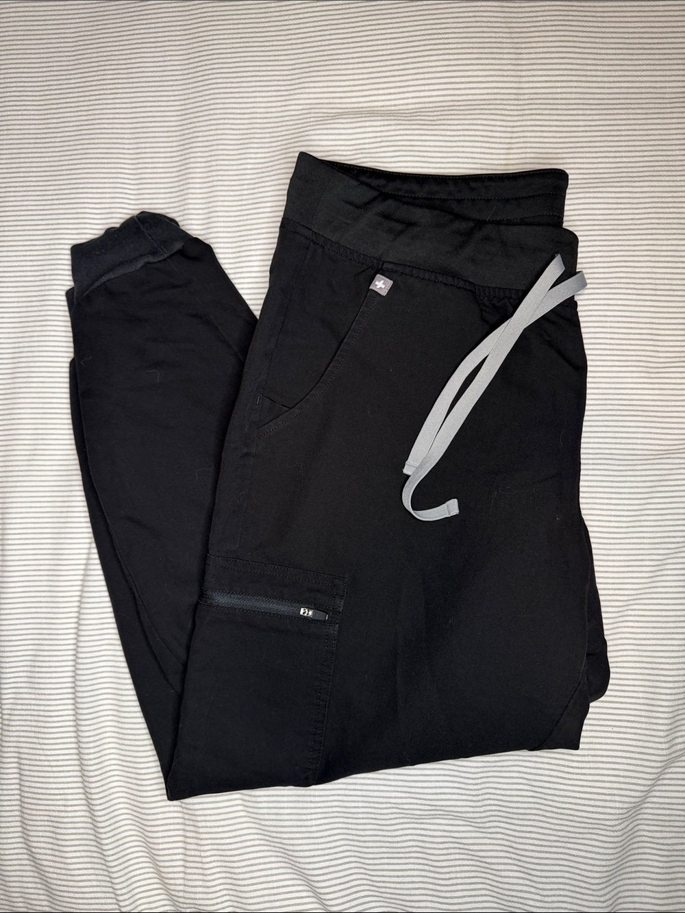 Figs Zamora Jogger Scrubs - Black